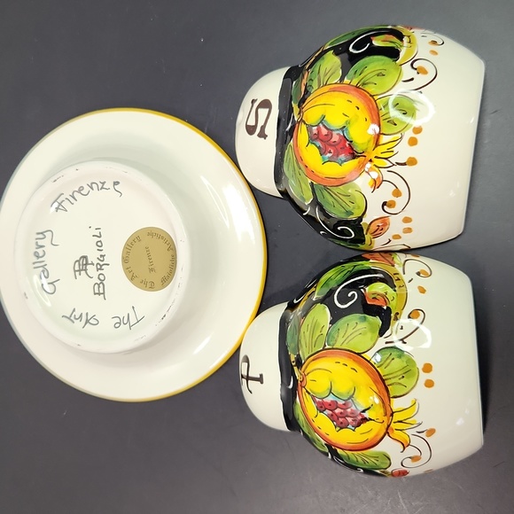 BORGIOLI CERAMICS (Italy) Salt/Pepper Set Hand painted 'Black Pomegranate' - Picture 8 of 13
